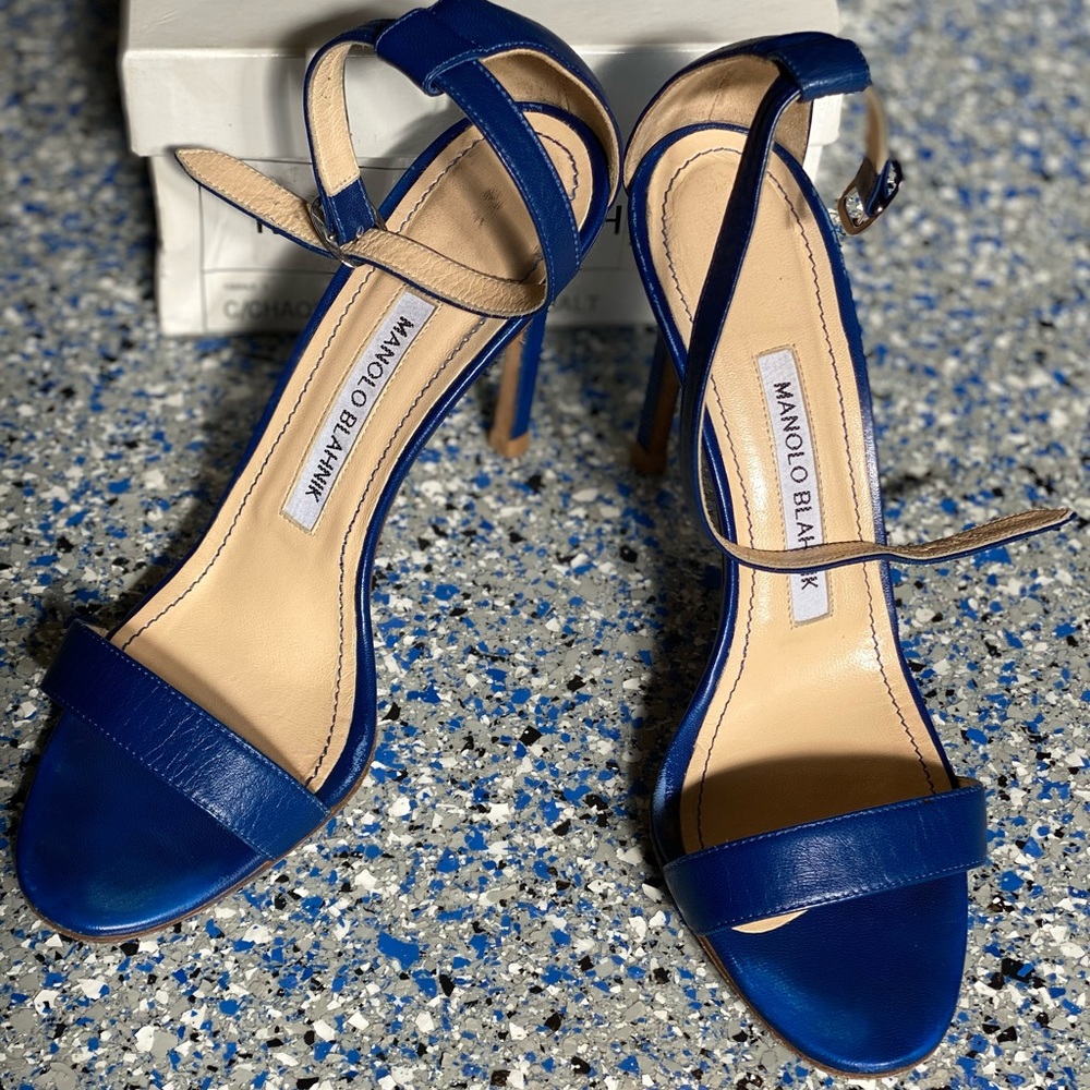 Manolo Blahnik Chaos Cobalt